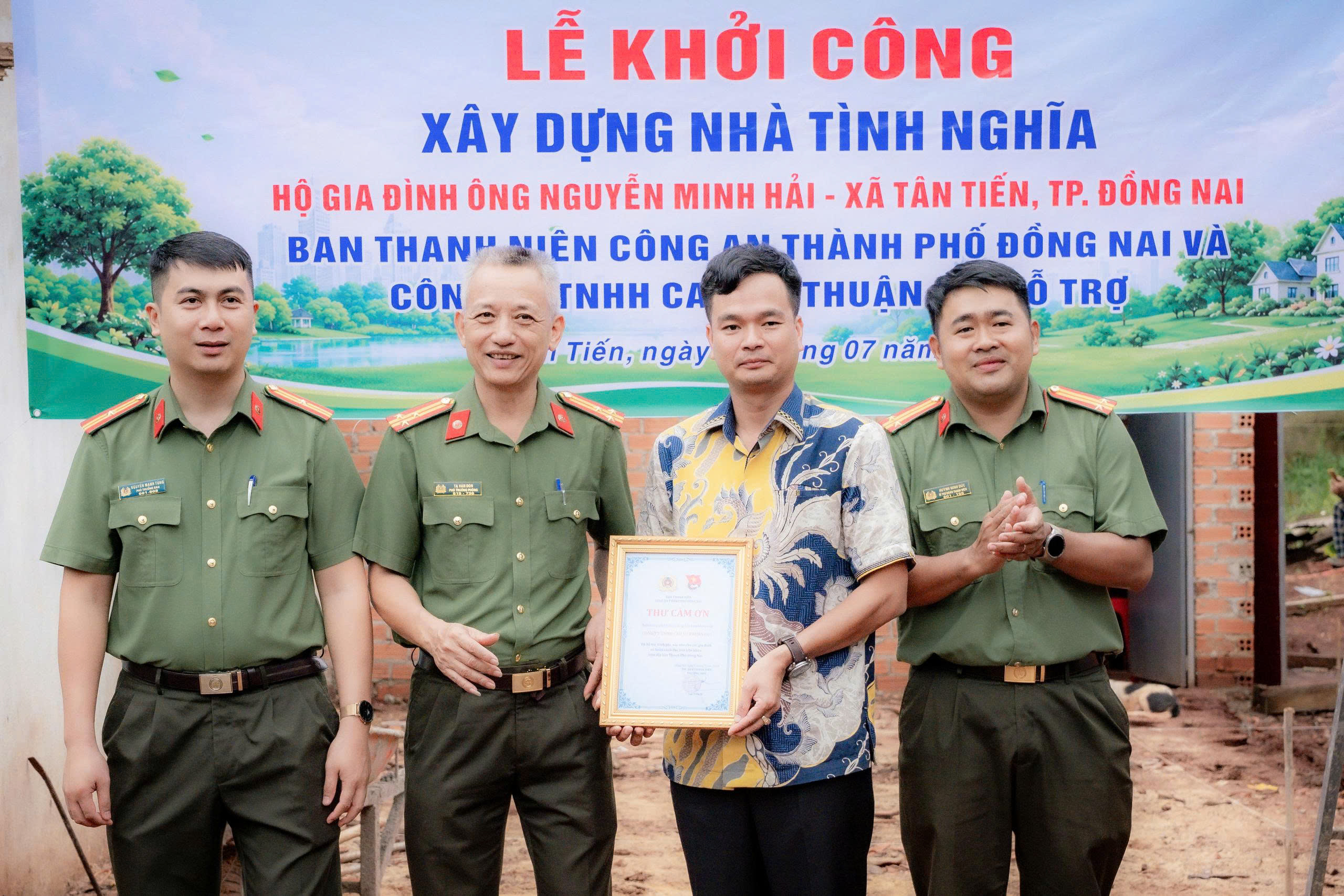 PHÓ TỔNG GIÁM ĐỐC VÕ QUANG HIẾU DỰ LỄ KHỞI CÔNG XÂY DỰNG NHÀ TÌNH THƯƠNG
